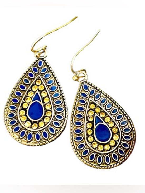 Jewelry - 🔴Cobalt Blue and Silver Boho Earrings.